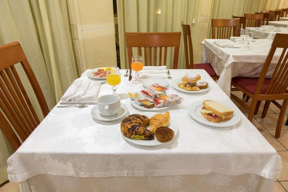 Hotel Citta 2000 Rome Luaran gambar